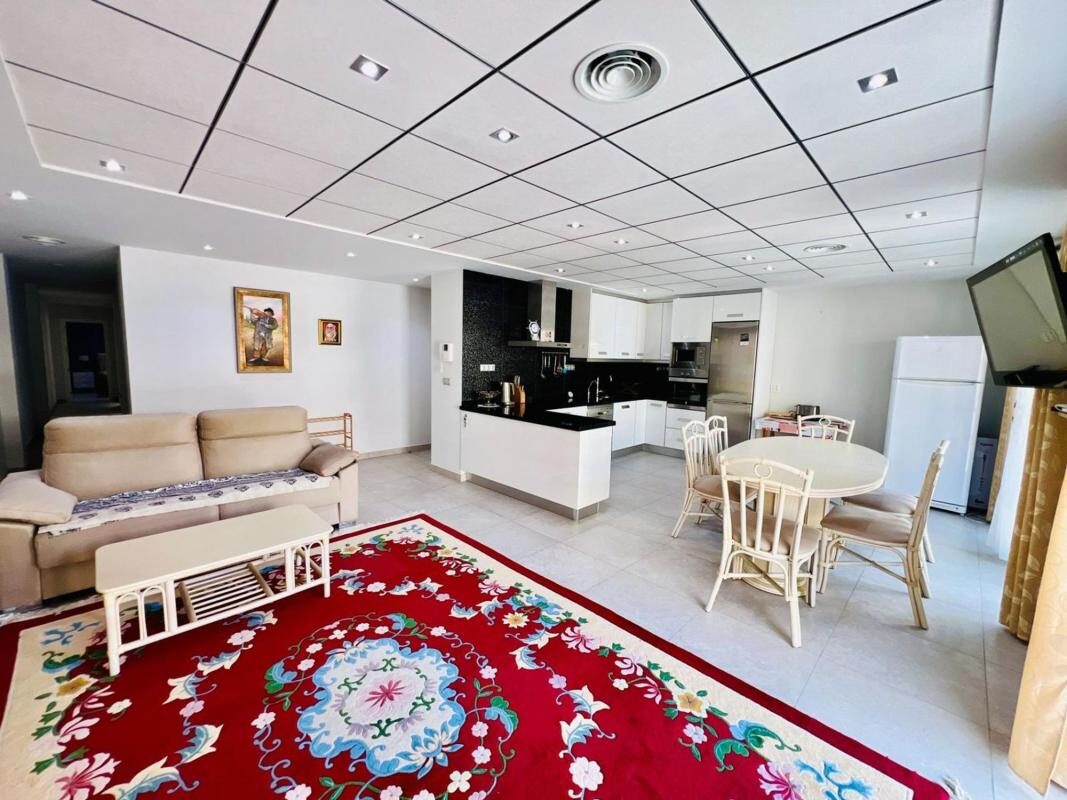 Apartments with 3 bedrooms, 111m² in Torrevieja, Spain [ID: 0152-552399]