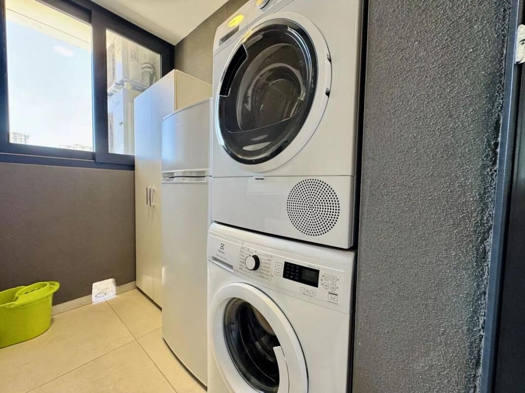 Apartamenty z 3 sypialniami, 160m² w Benidorm, Hiszpania [ID: 0152-551530]