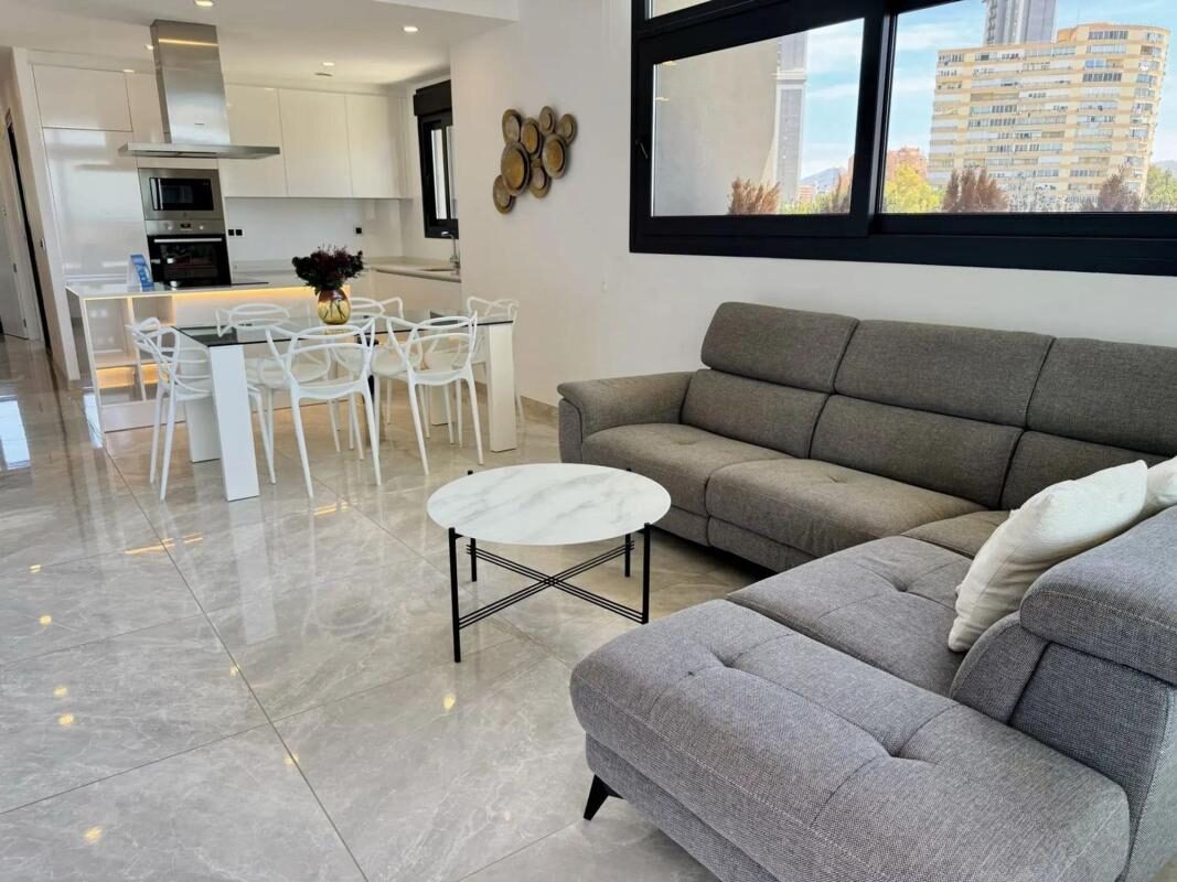 Apartamenty z 3 sypialniami, 160m² w Benidorm, Hiszpania [ID: 0152-551530]