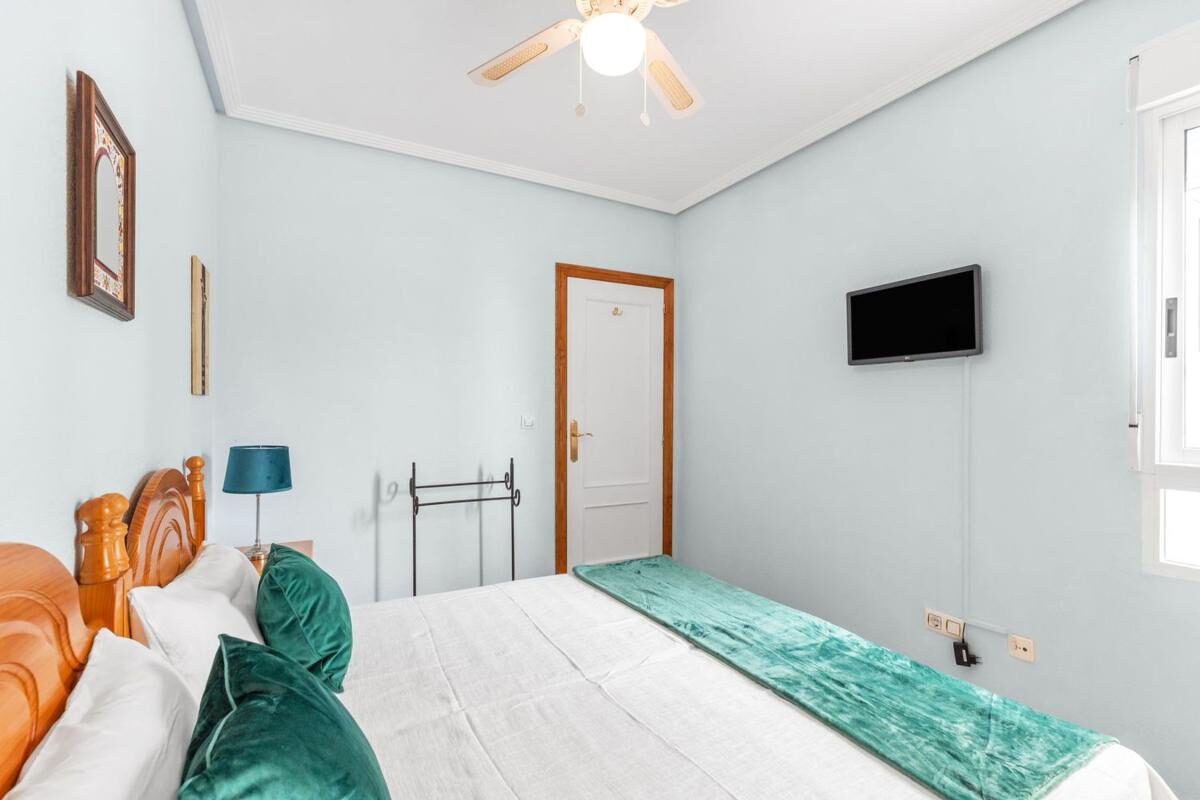 Апартаменты с 2 спальнями, 70м² в Ориуэла, Испания [ID: 0152-540989]