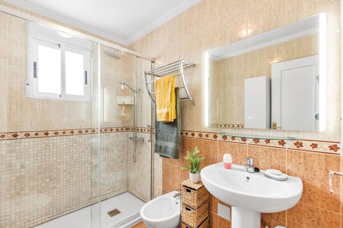 Апартаменты с 2 спальнями, 70м² в Ориуэла, Испания [ID: 0152-540989]