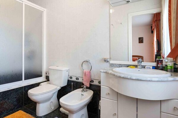 Вилла в Ориуэла, Испания, 340м² - изображение 16