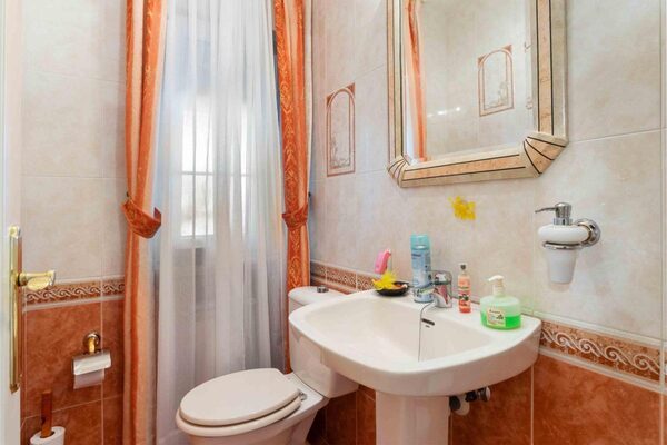 Вилла в Ориуэла, Испания, 340м² - изображение 18