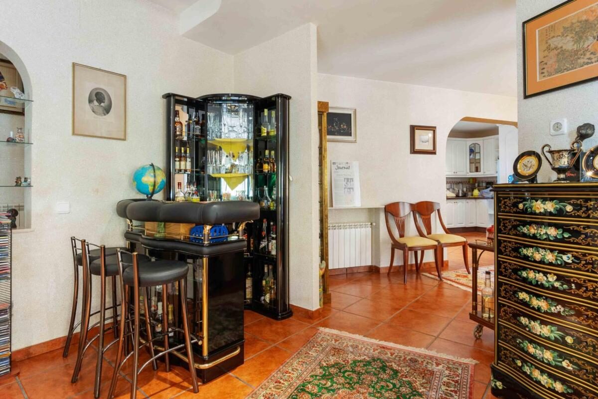 Вилла с 3 спальнями, 340м² в Ориуэла, Испания [ID: 0152-539745]