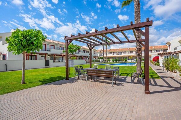 Таунхаус в Рохалес, Испания, 115м² - изображение 28