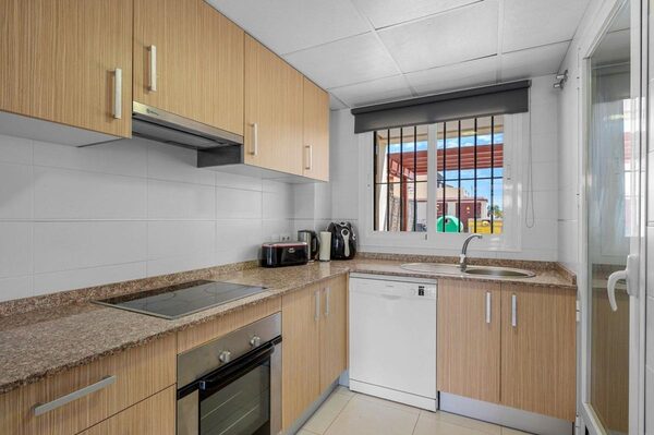 Таунхаус в Рохалес, Испания, 115м² - изображение 9