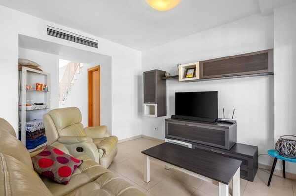 Таунхаус в Рохалес, Испания, 115м² - изображение 7