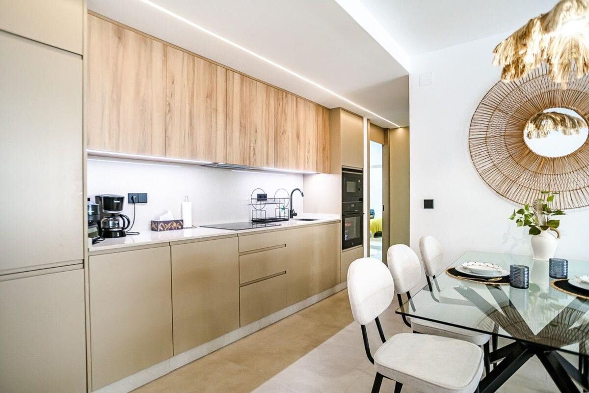 Apartamenty z 3 sypialniami, 110m² w Torrevieja, Hiszpania [ID: 0152-537097]