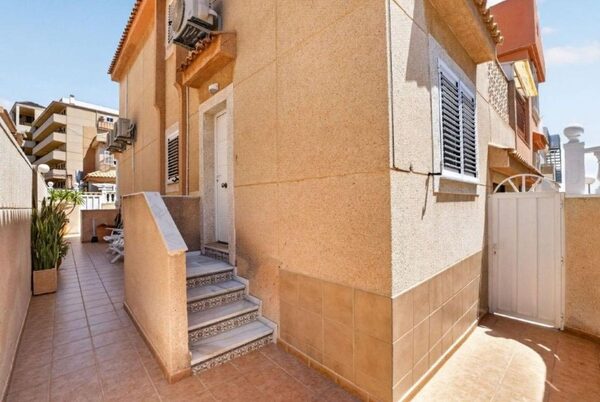 Таунхаус в Торревьеха, Испания, 104м² - изображение 8
