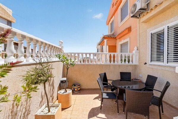 Таунхаус в Торревьеха, Испания, 104м² - изображение 4