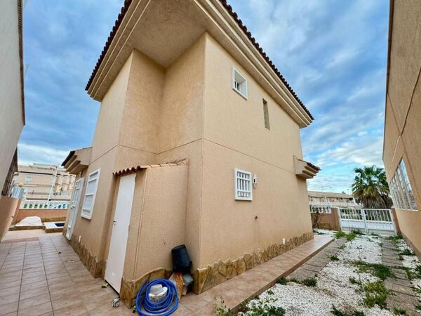 Таунхаус в Торревьеха, Испания, 101м² - изображение 9