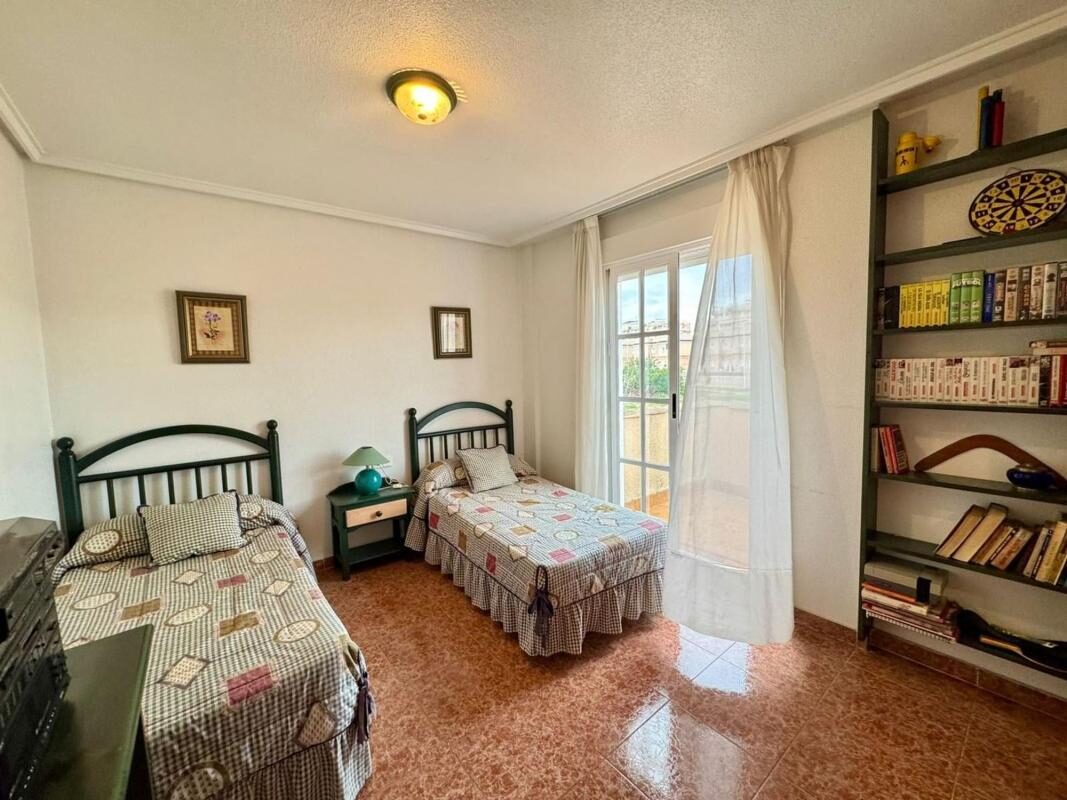 Townhouse with 3 bedrooms, 101m² in Torrevieja, Spain [ID: 0152-532173]