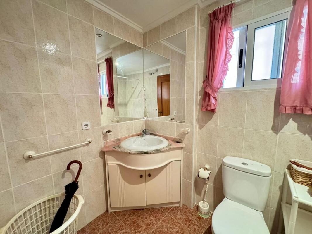 Townhouse with 3 bedrooms, 101m² in Torrevieja, Spain [ID: 0152-532173]