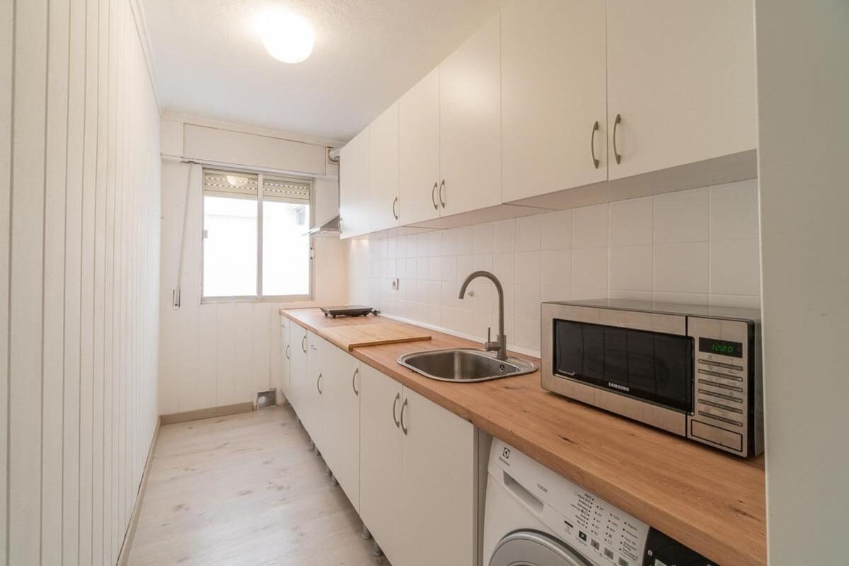 Apartments with 2 bedrooms, 73m² in Torrevieja, Spain [ID: 0152-531187]