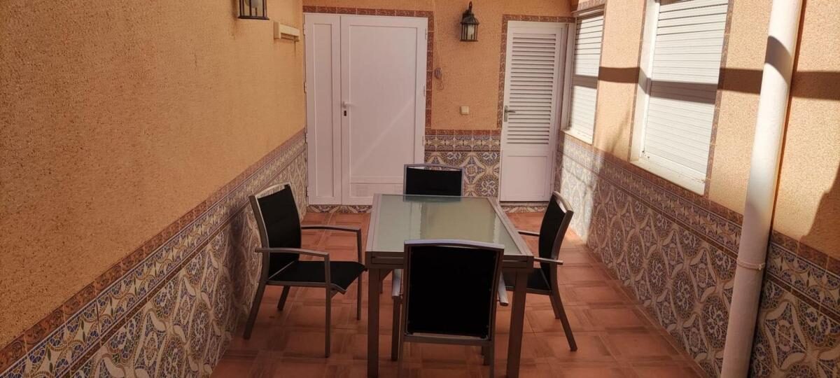 Таунхаус з 3 спальнями, 115м² в Торрев'єха, Іспанія [ID: 0152-531054]