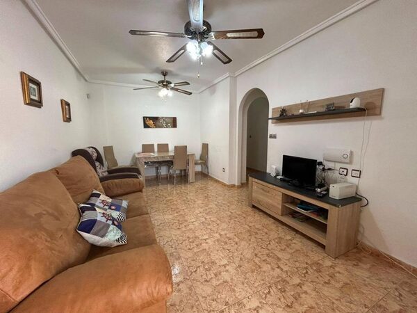 Апартаменти в Торрев'єха, Іспанія, 85м² - зображення 2