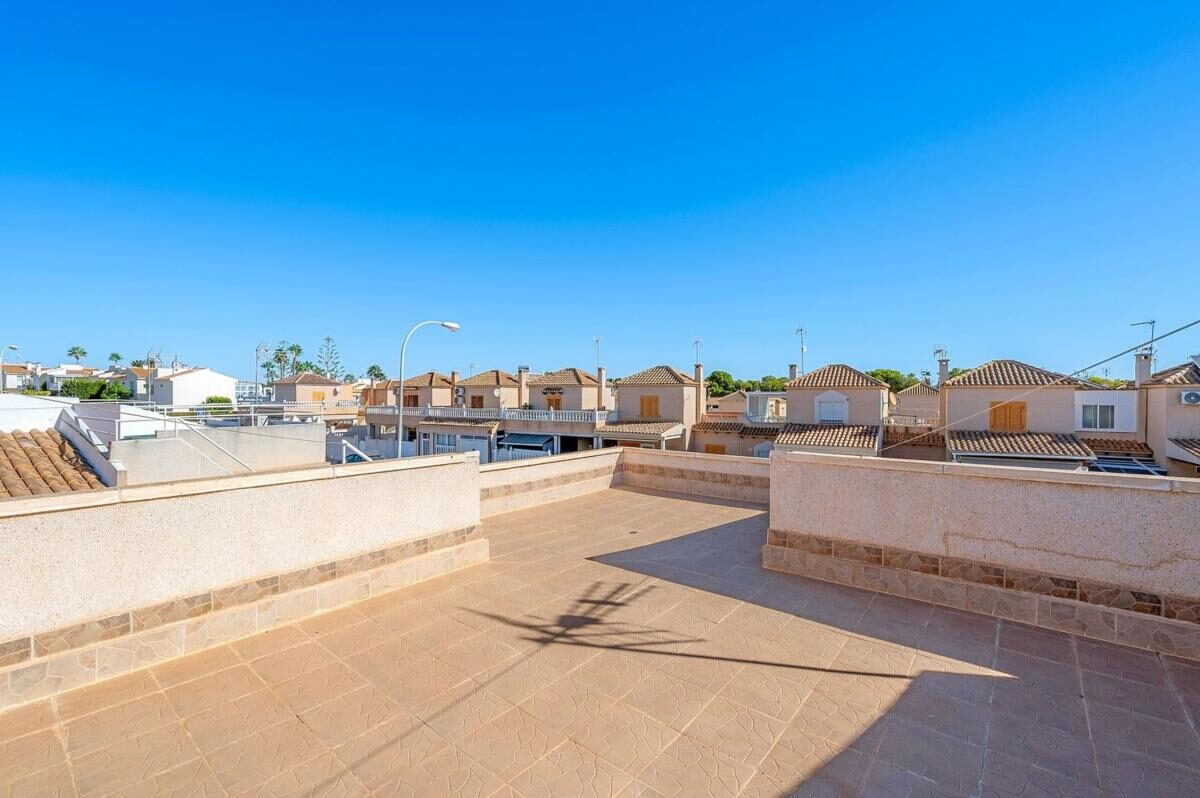 Апартаменти з 2 спальнями, 50м² в Торрев'єха, Іспанія [ID: 0152-530685]