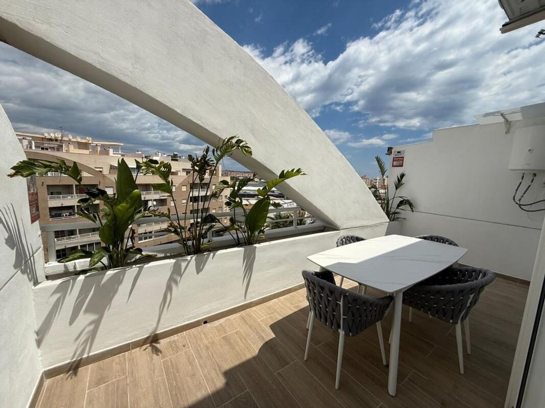 Апартаменты с 2 спальнями, 63м² в Торревьеха, Испания [ID: 0152-530081]