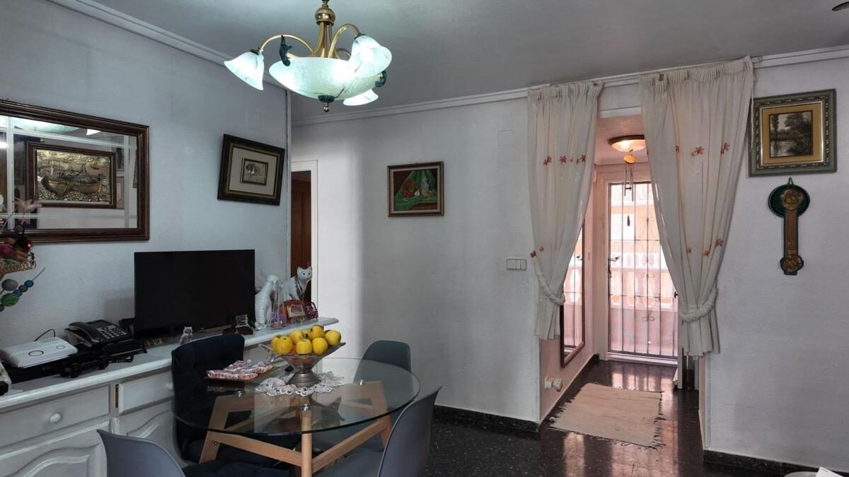 Apartamenty z 2 sypialniami, 66m² w Torrevieja, Hiszpania [ID: 0152-529847]