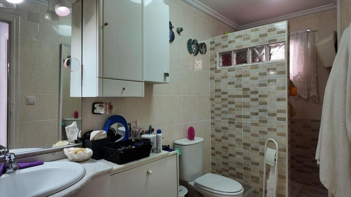 Apartamenty z 2 sypialniami, 66m² w Torrevieja, Hiszpania [ID: 0152-529847]