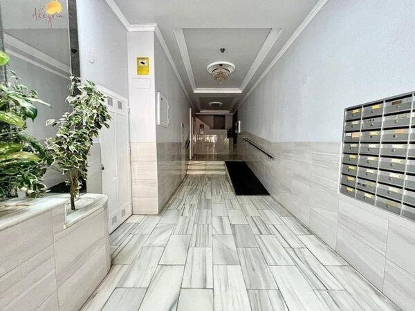 Апартаменти в Торрев'єха, Іспанія, 61м² - зображення 5
