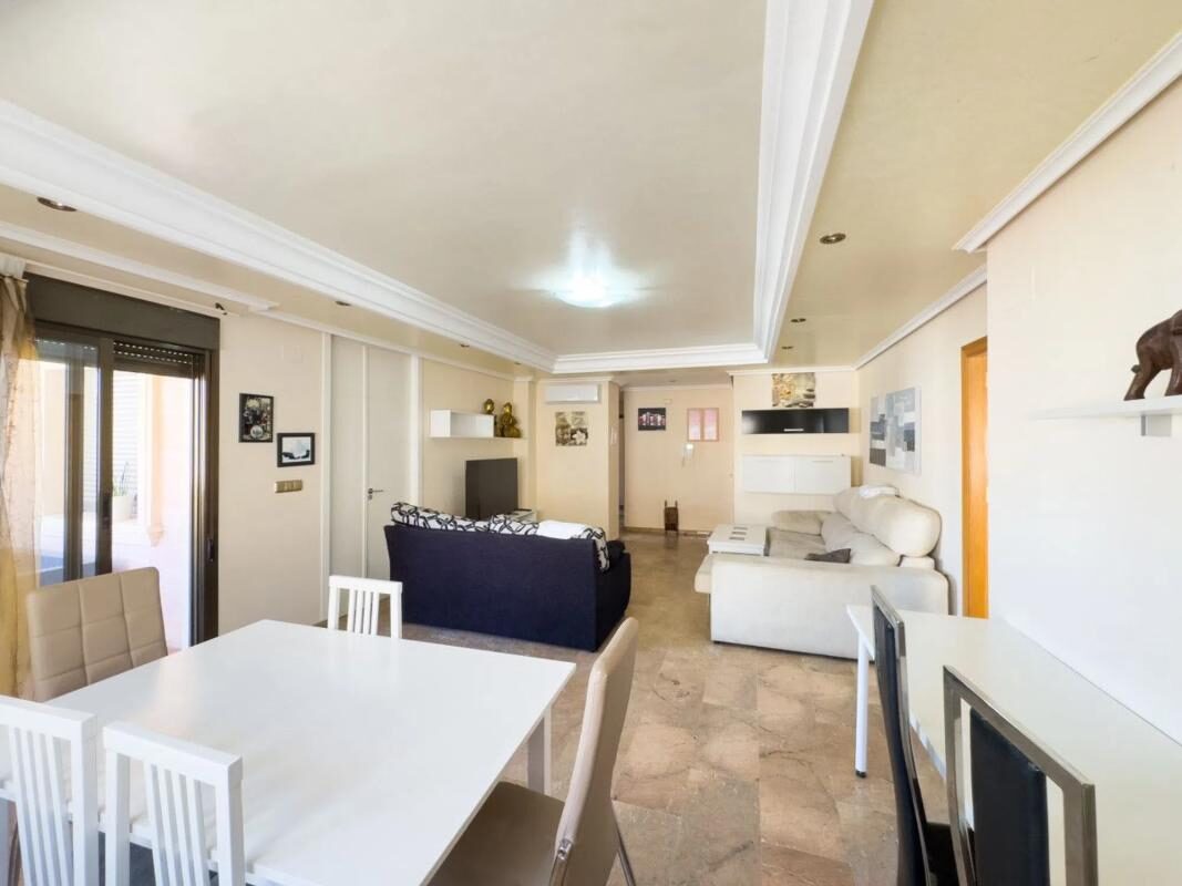 Apartamenty z 4 sypialniami, 130m² w Torrevieja, Hiszpania [ID: 0152-529374]