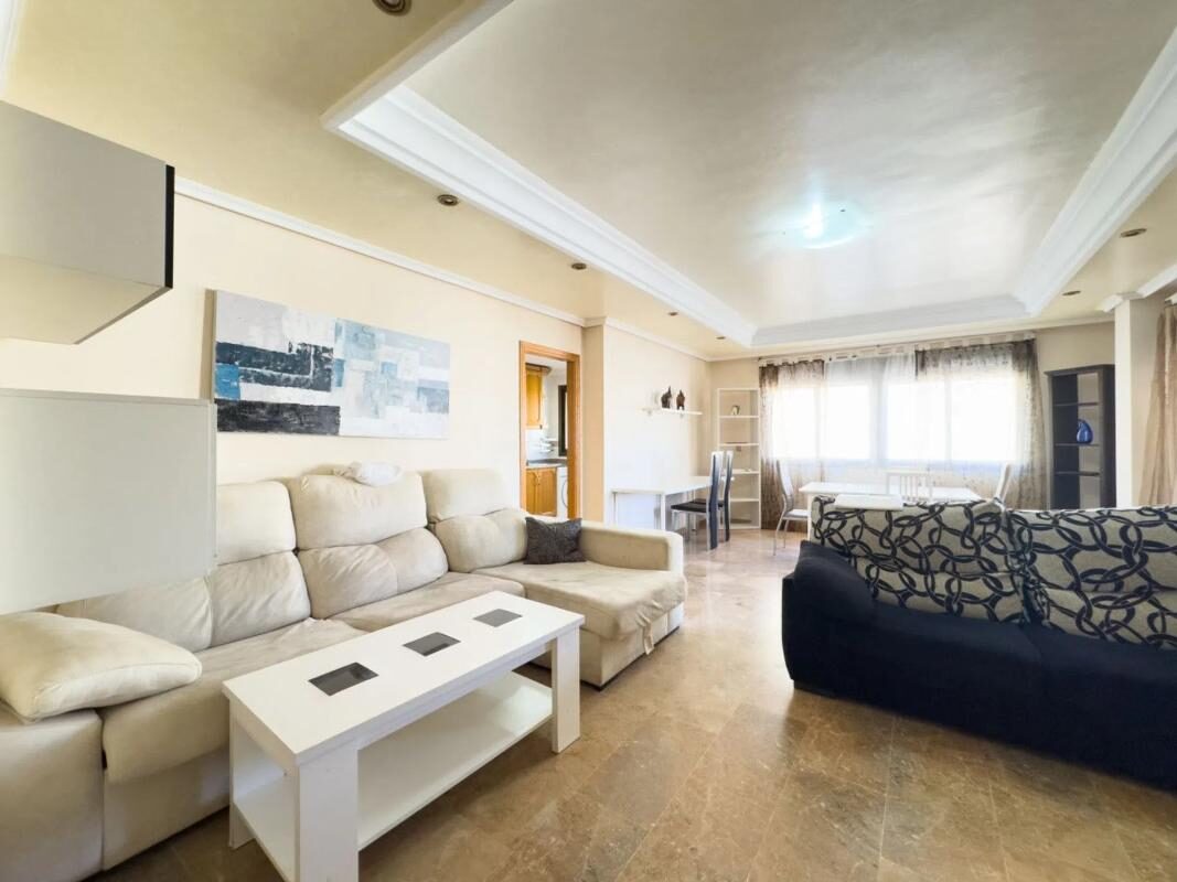 Apartamenty z 4 sypialniami, 130m² w Torrevieja, Hiszpania [ID: 0152-529374]