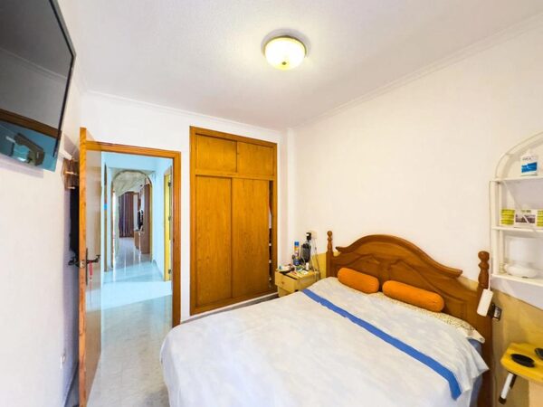 Apartments in Torrevieja, Spain, 88m² - image 10