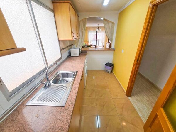Apartments in Torrevieja, Spain, 76m² - image 11