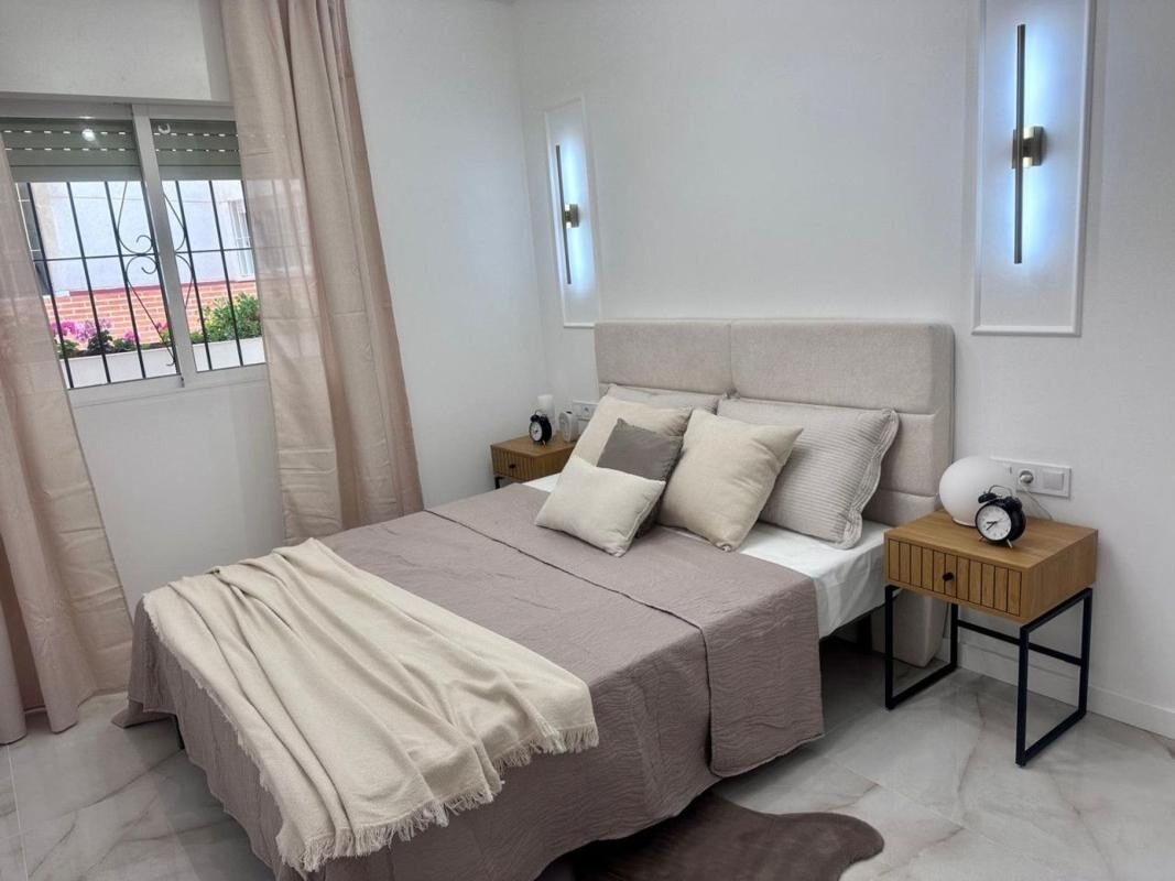 Апартаменти з 1 спальнею, 51м² в Торрев'єха, Іспанія [ID: 0152-529365]