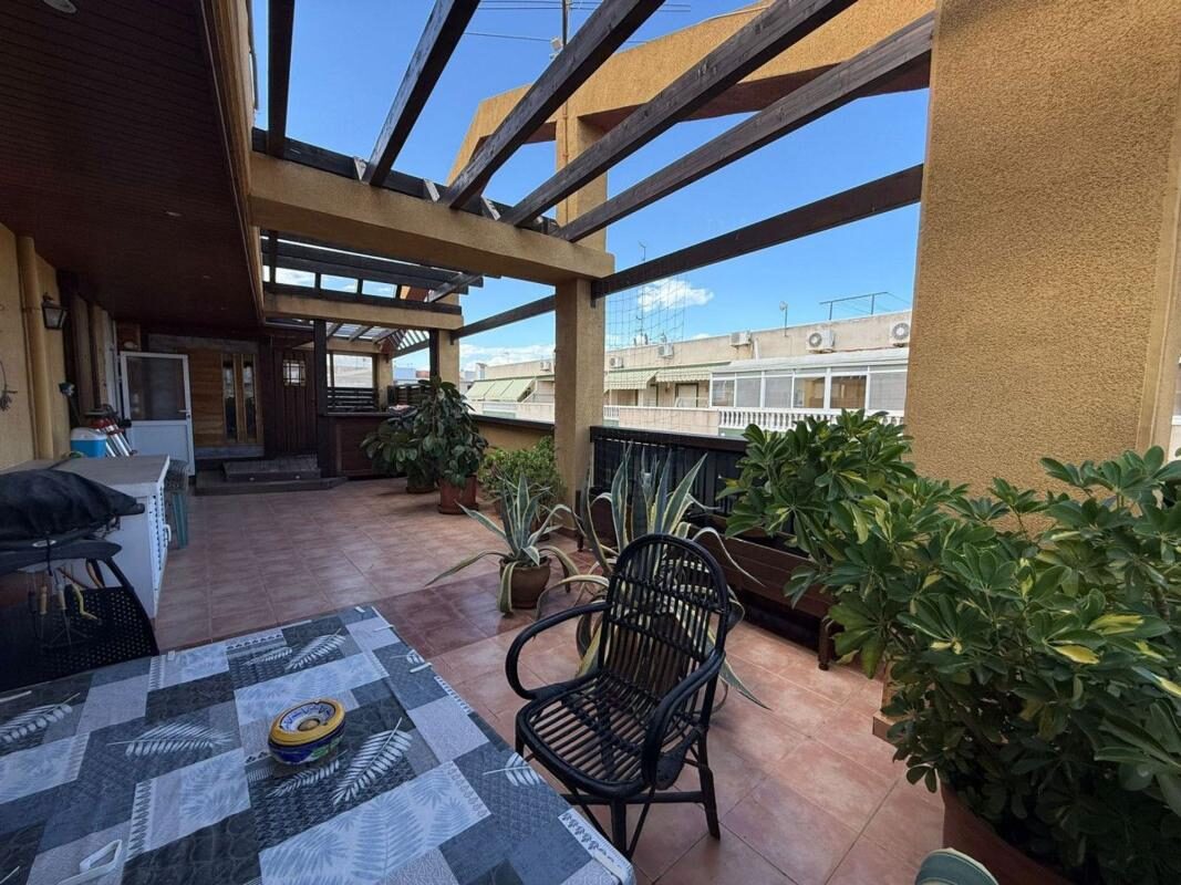 Апартаменты с 2 спальнями, 160м² в Торревьеха, Испания [ID: 0152-529358]