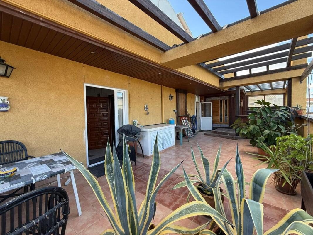 Апартаменты с 2 спальнями, 160м² в Торревьеха, Испания [ID: 0152-529358]