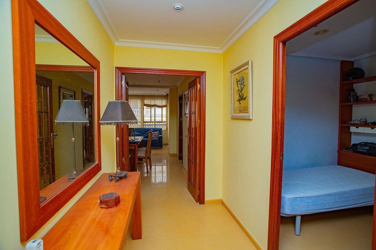 Apartamenty z 4 sypialniami, 97m² w Torrevieja, Hiszpania [ID: 0152-529356]