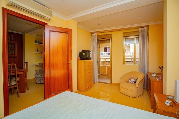 Апартаменти в Торрев'єха, Іспанія, 97м² - зображення 25