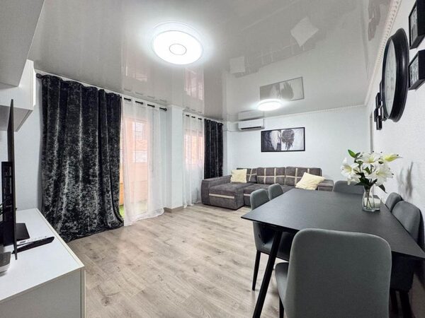 Апартаменти в Торрев'єха, Іспанія, 115м²