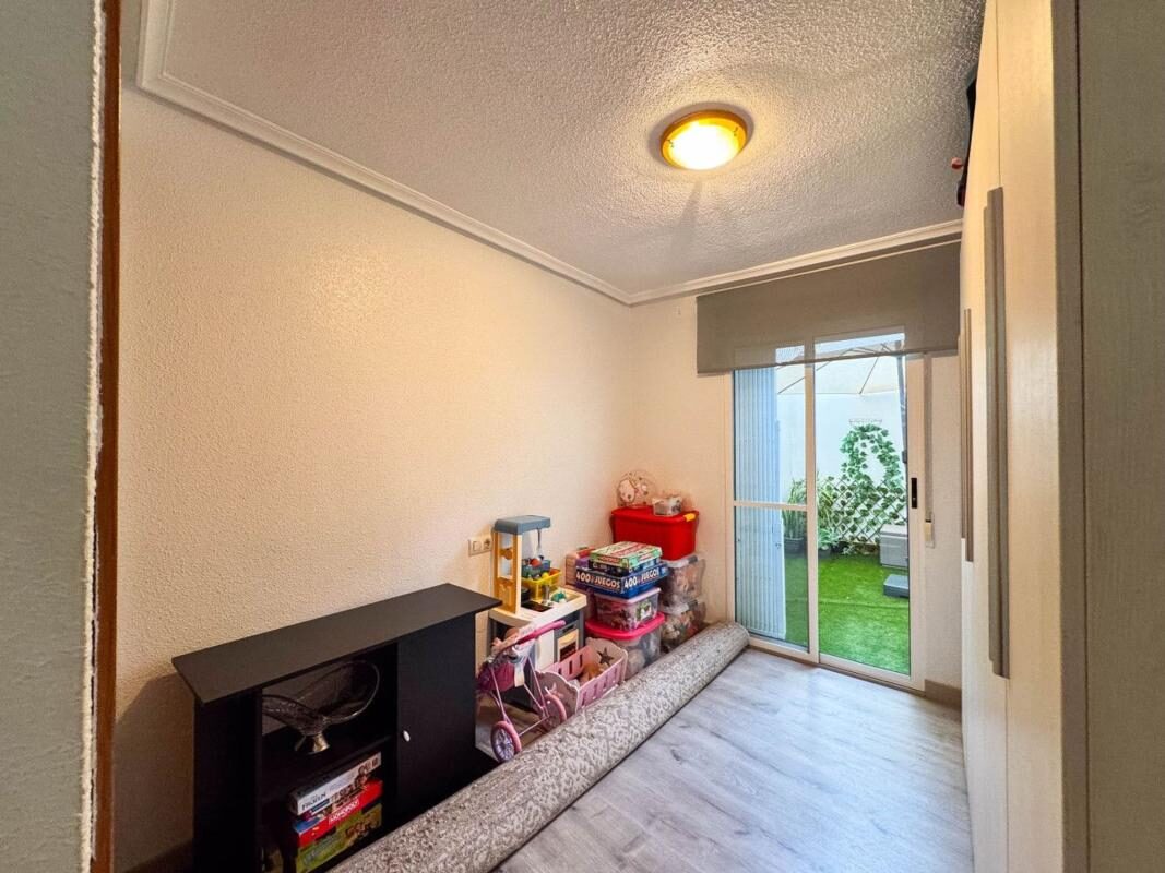 Апартаменти з 4 спальнями, 115м² в Торрев'єха, Іспанія [ID: 0152-529355]