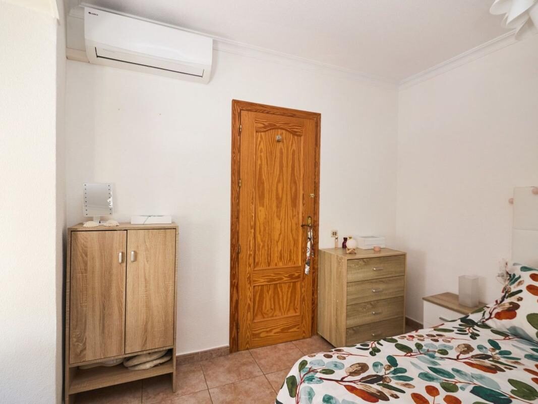 Апартаменти з 3 спальнями, 110м² в Торрев'єха, Іспанія [ID: 0152-529353]