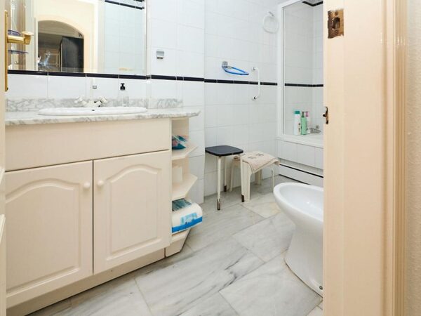 Апартаменти в Торрев'єха, Іспанія, 69м² - зображення 26
