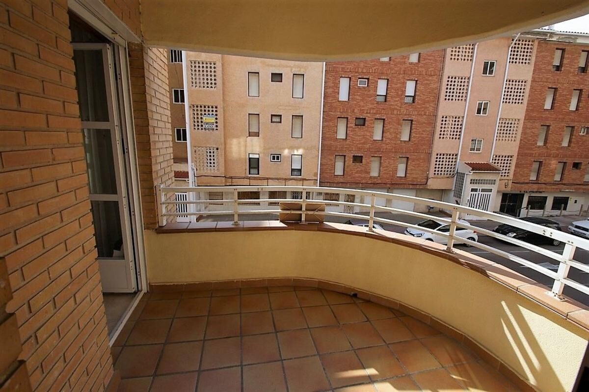 Apartamenty z 3 sypialniami, 80m² w Torrevieja, Hiszpania [ID: 0152-529346]