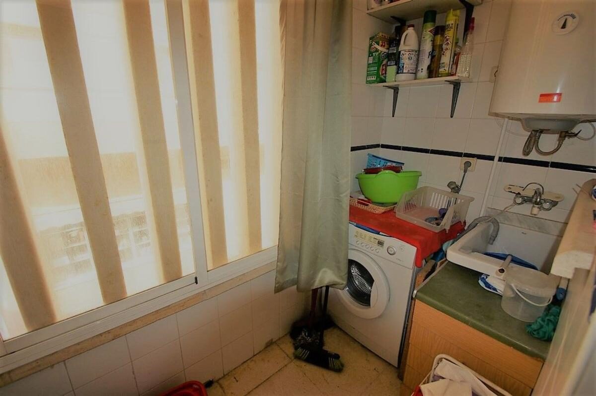 Apartamenty z 3 sypialniami, 80m² w Torrevieja, Hiszpania [ID: 0152-529346]
