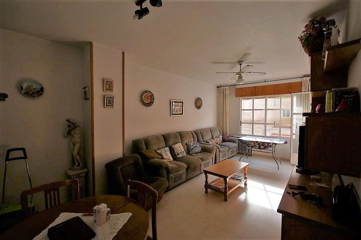 Apartamenty z 3 sypialniami, 80m² w Torrevieja, Hiszpania [ID: 0152-529346]