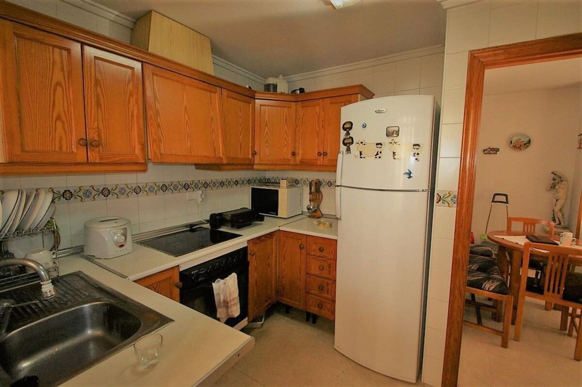 Apartamenty z 3 sypialniami, 80m² w Torrevieja, Hiszpania [ID: 0152-529346]