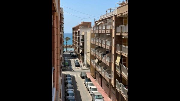 Апартаменти в Торрев'єха, Іспанія, 88м² - зображення 4