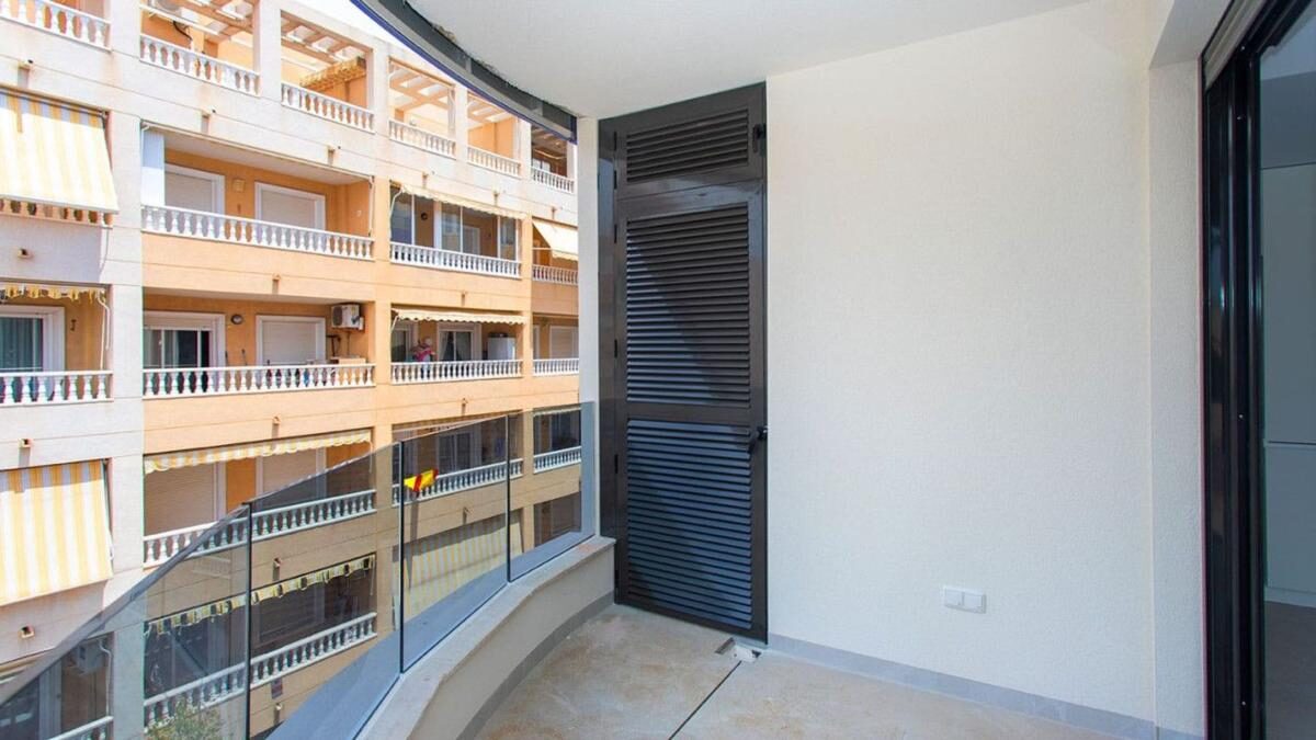 Апартаменти з 2 спальнями, 88м² в Торрев'єха, Іспанія [ID: 0152-529343]
