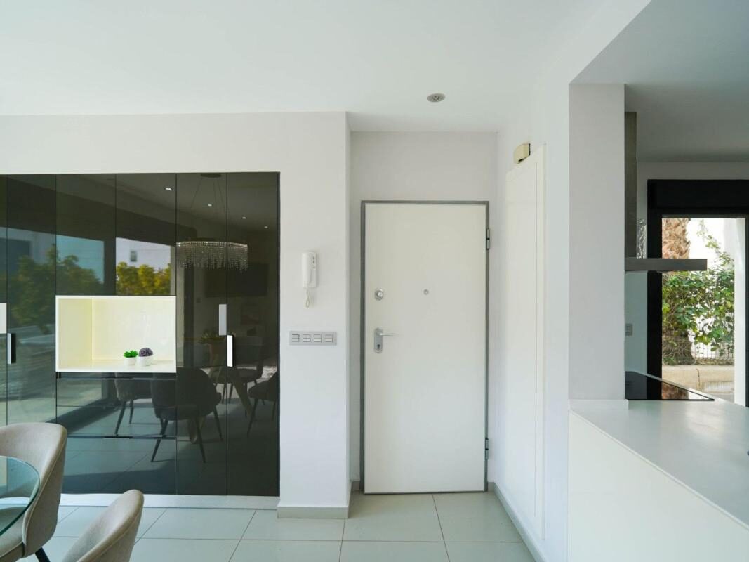 Вилла с 3 спальнями, 120м² в Рохалес, Испания [ID: 0152-529341]