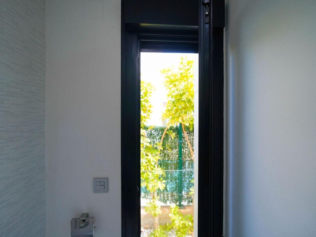 Вилла с 3 спальнями, 120м² в Рохалес, Испания [ID: 0152-529341]