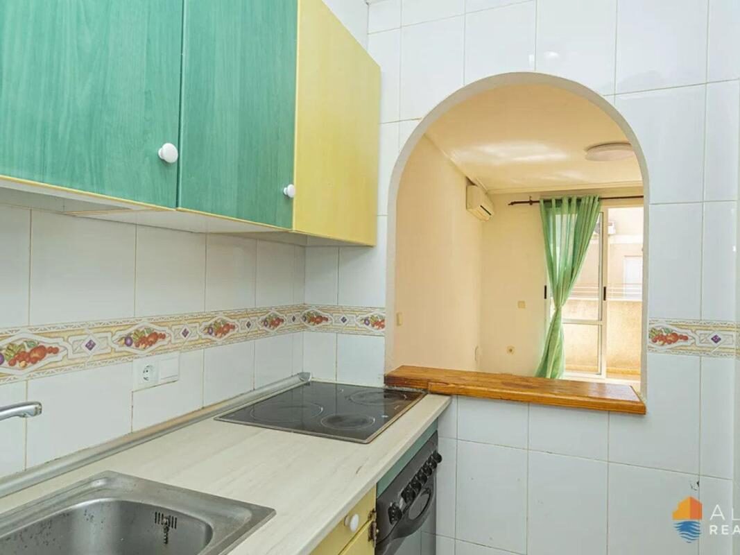 Apartamenty z 2 sypialniami, 54m² w Torrevieja, Hiszpania [ID: 0152-529222]