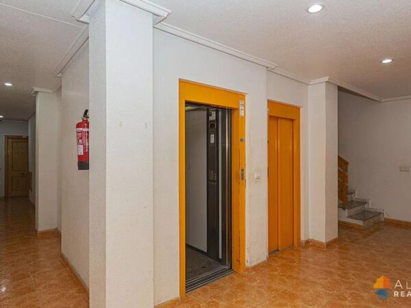 Апартаменти в Торрев'єха, Іспанія, 54м² - зображення 28