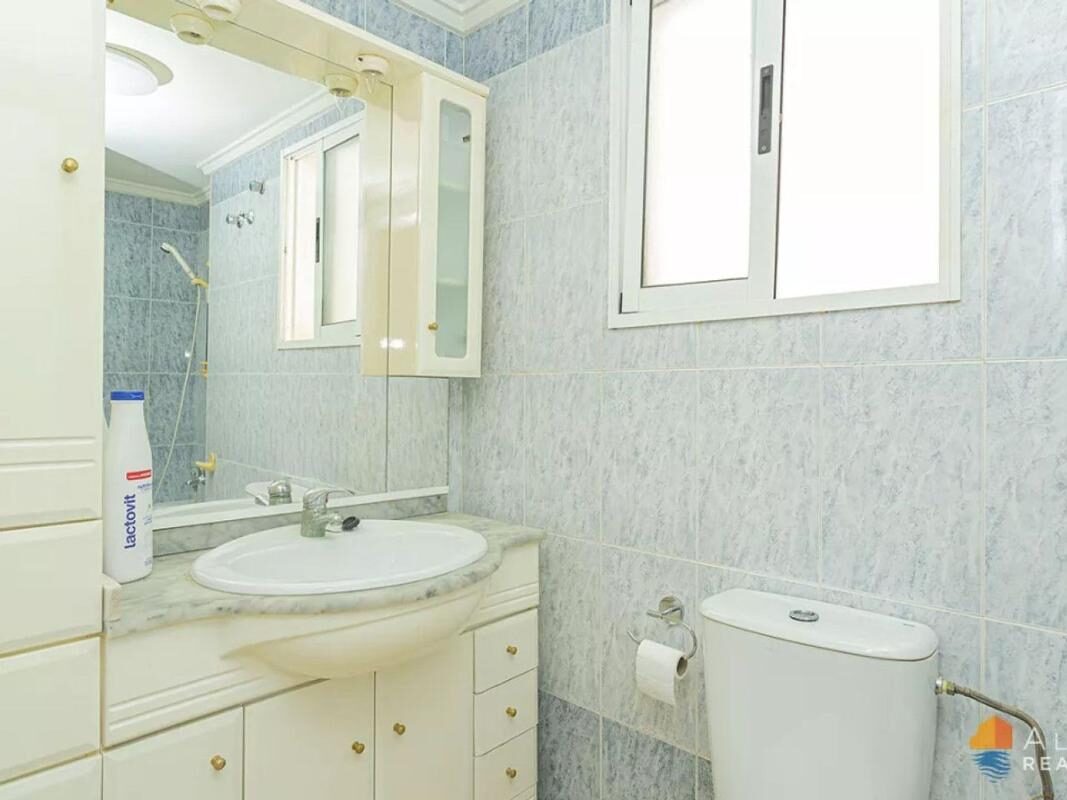 Apartamenty z 2 sypialniami, 54m² w Torrevieja, Hiszpania [ID: 0152-529222]