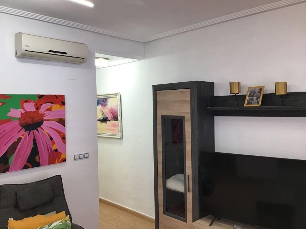 Апартаменти з 2 спальнями, 70м² в Торрев'єха, Іспанія [ID: 0152-528881]